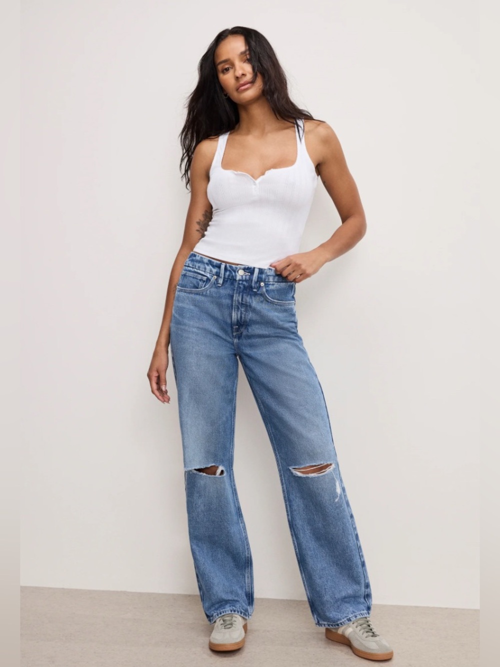 Good American Good 90’s Mid Rise Baggy Jeans BNWOT 4/27 Current MSRP $168.00